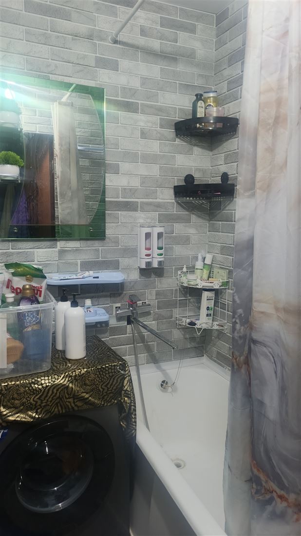 Купить 3-комнатную квартиру